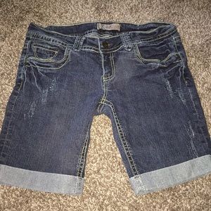 🔥Juniors wallflower denim Jean shorts size 11 new